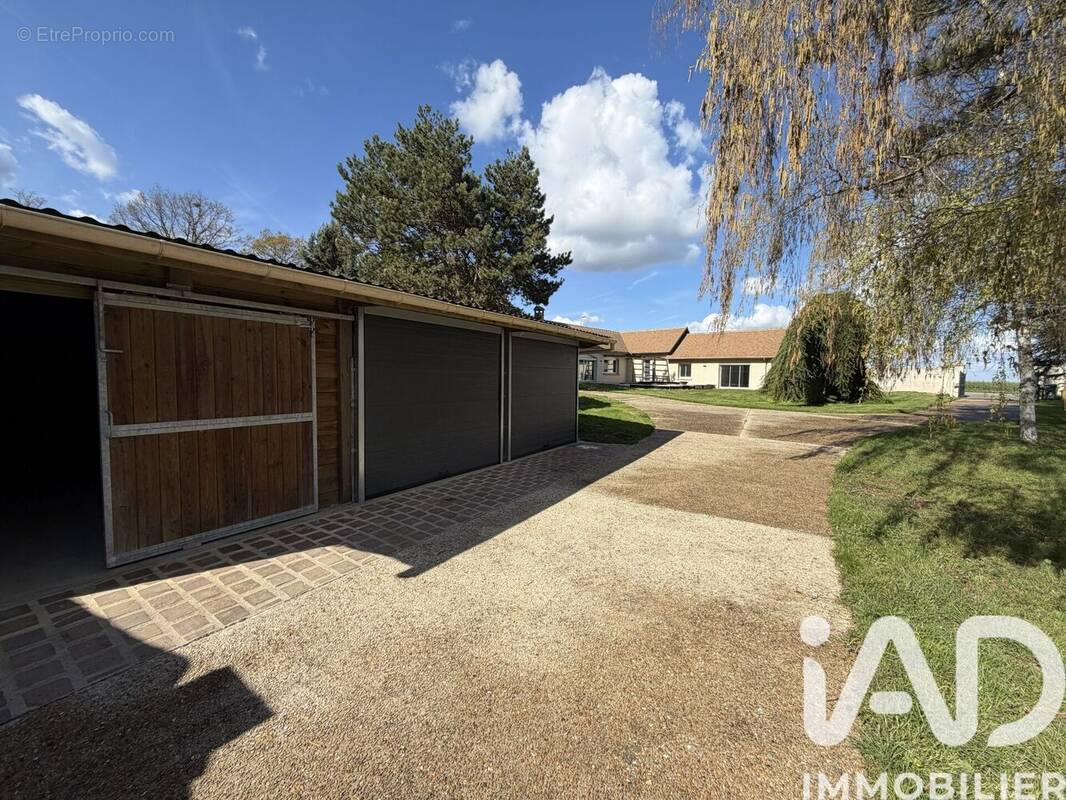 Photo 1 - Maison à BONNIERES-SUR-SEINE