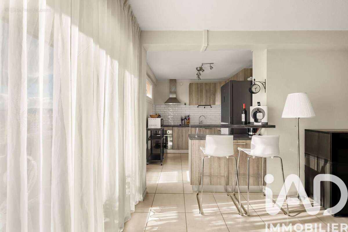 Photo 4 - Appartement à SAINTE-FOY-LES-LYON