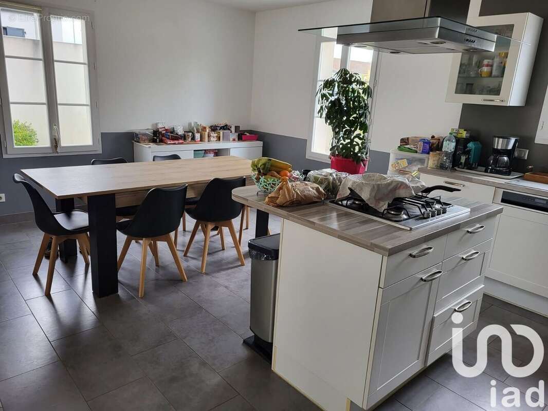 Photo 3 - Maison à SAINT-CHRISTOPHE