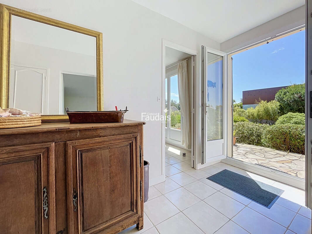 Maison 125 m² à Agon-Coutainville  - photo 7
