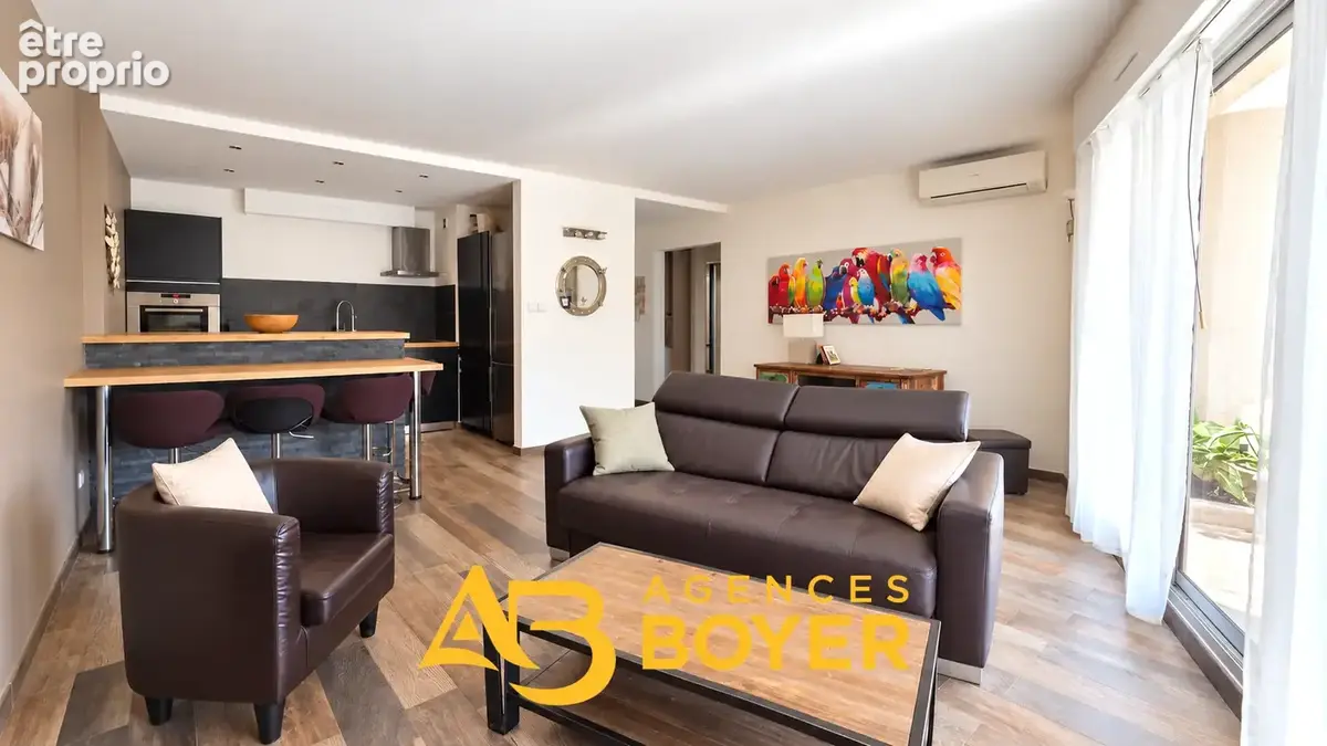 Appartement T3 de 63.57 m2 à vendre Bandol centre   Terrasse, ascenseur et garage - photo 4