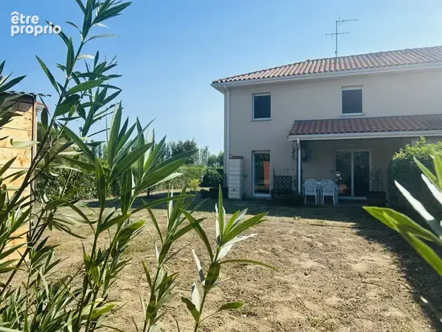 Maison à VIC-EN-BIGORRE