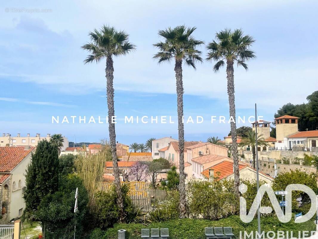 Photo 1 - Appartement à SIX-FOURS-LES-PLAGES