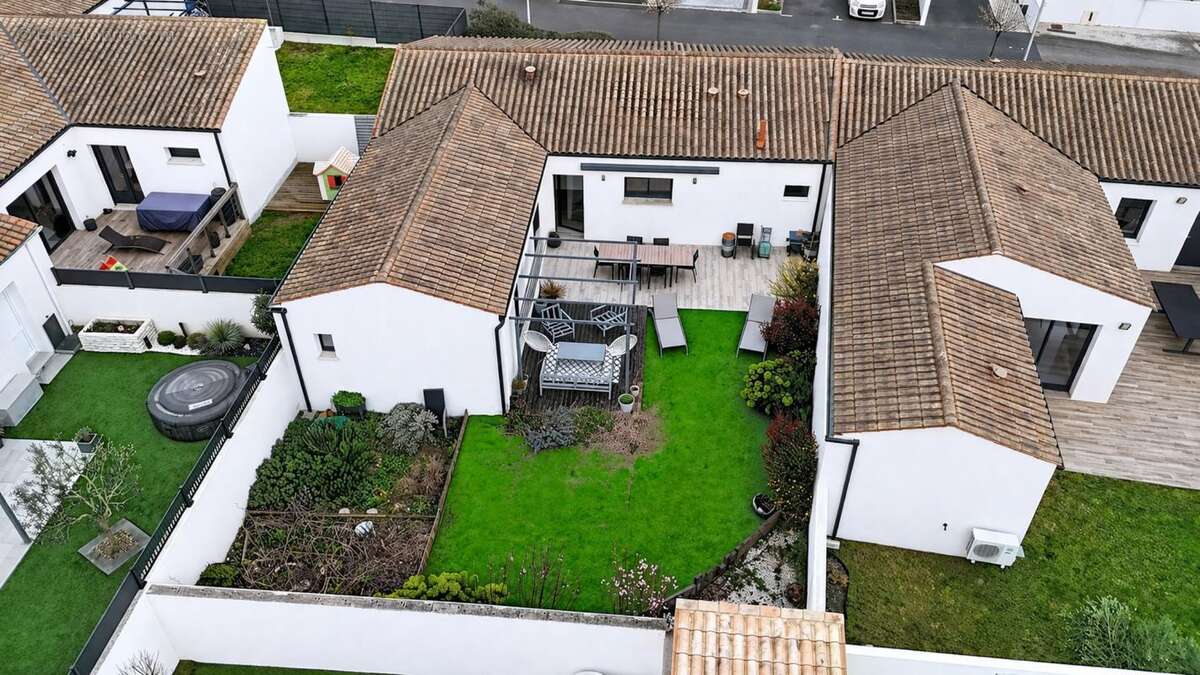Maison à CLAVETTE