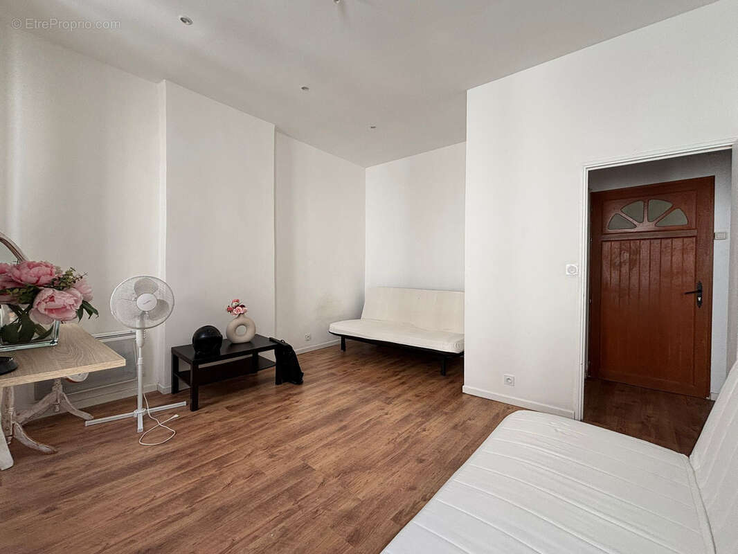 Appartement à MARSEILLE-2E