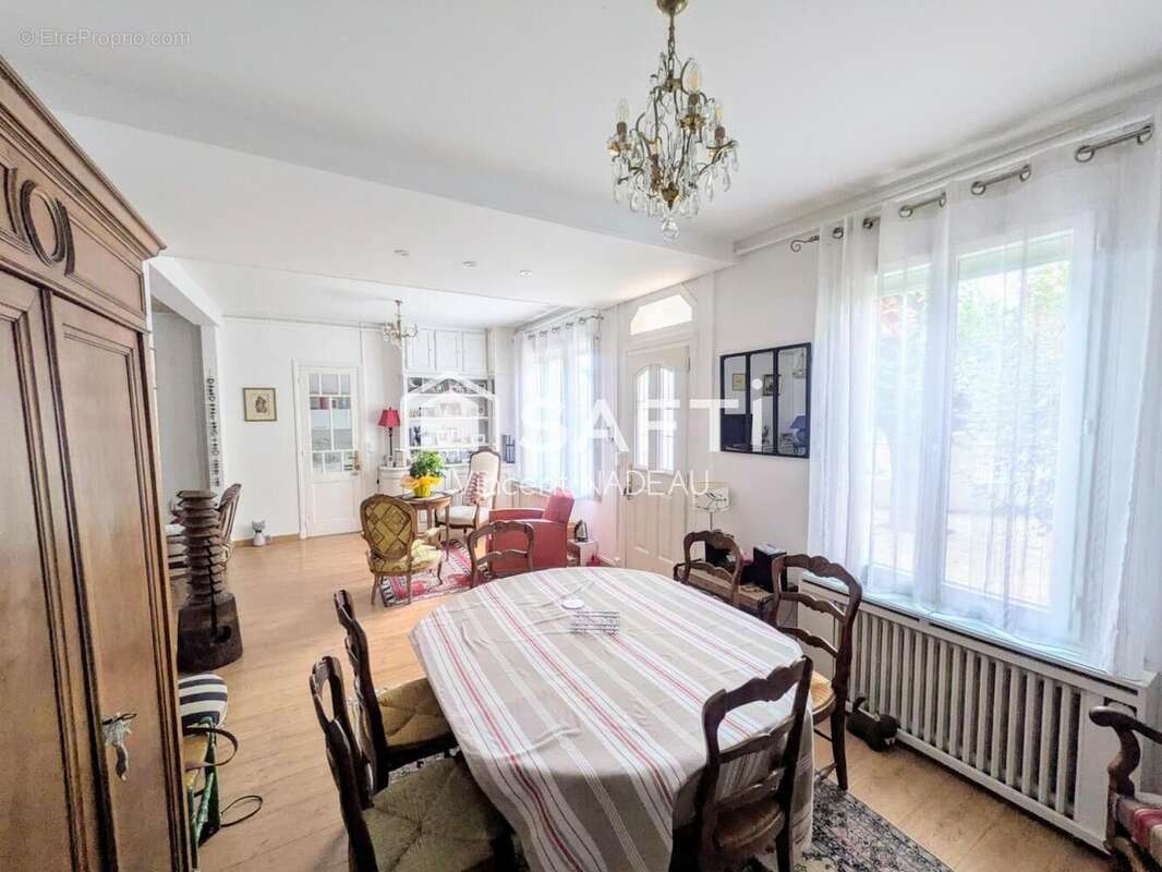 Photo 3 - Maison à SAINT-YRIEIX-SUR-CHARENTE