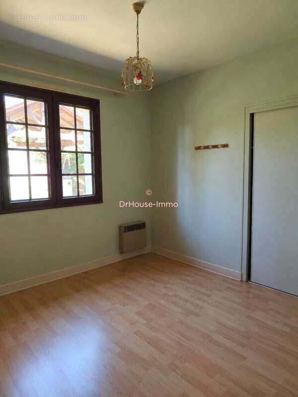 Maison 110 m² à Mouleydier  - photo 14