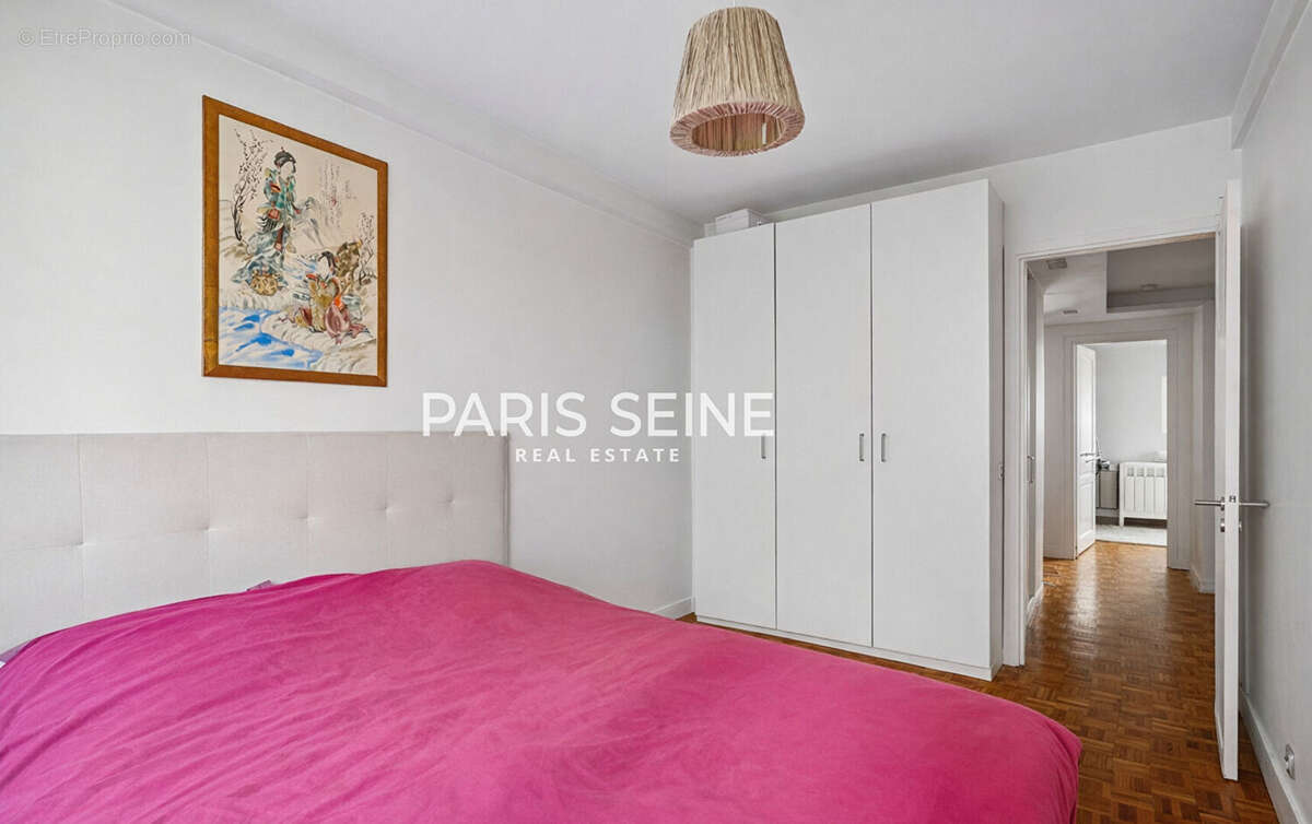 Appartement à PARIS-6E