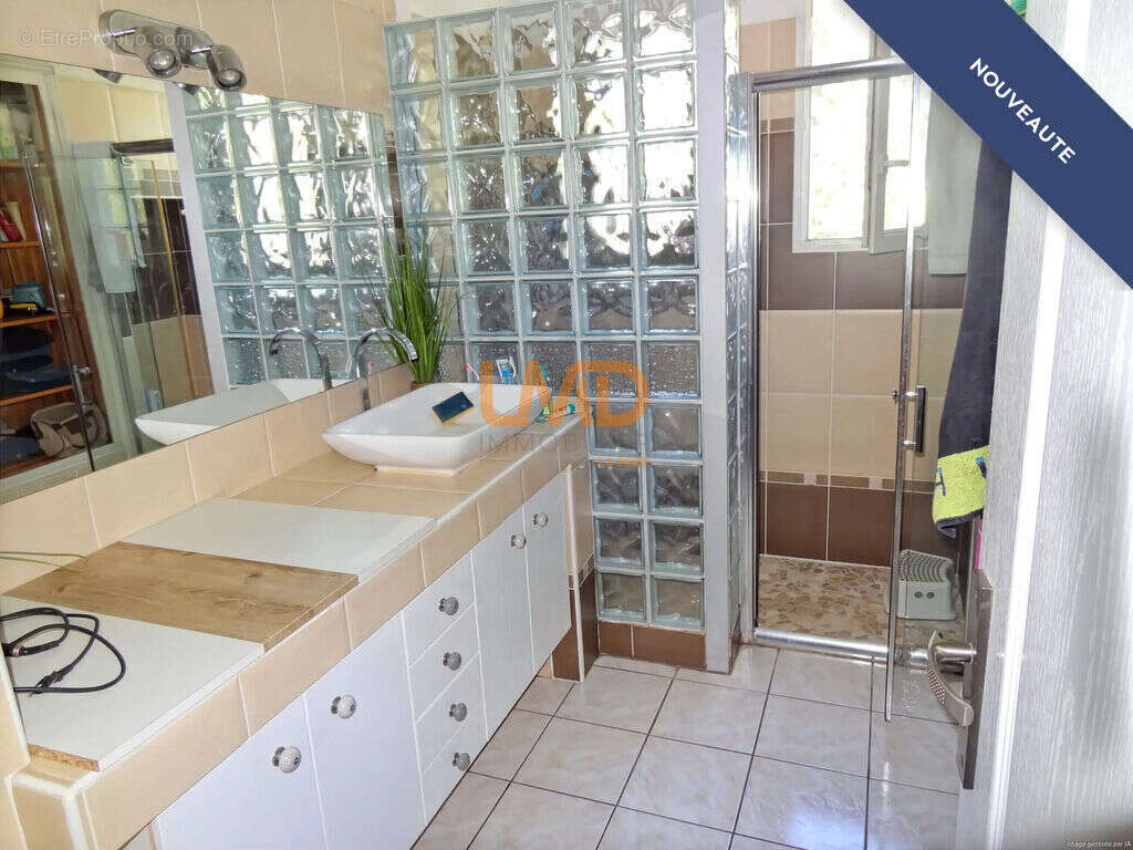 Maison sur étage de 124 m2 avec piscine - photo 6