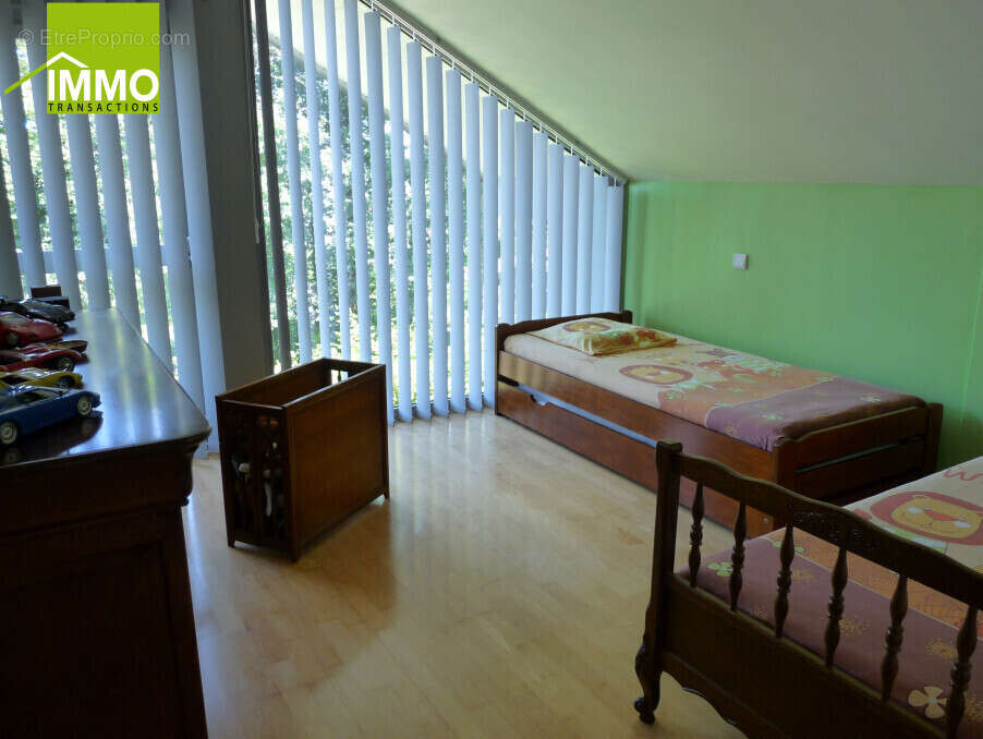 Maison à LONS-LE-SAUNIER