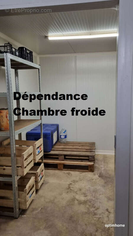 Propriete rurale avec dependances et serres - photo 23