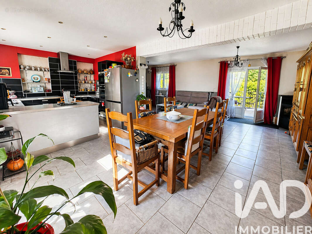 Photo 3 - Maison à CONCHES-EN-OUCHE