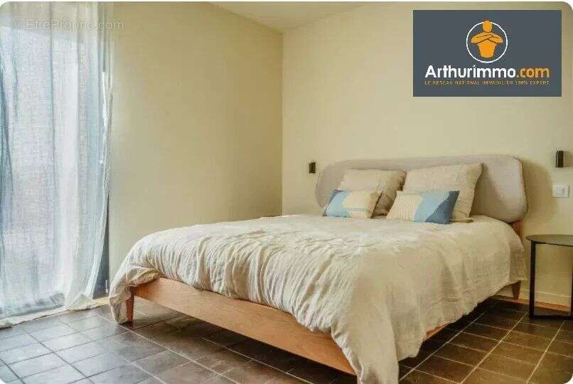Appartement à GUARGUALE
