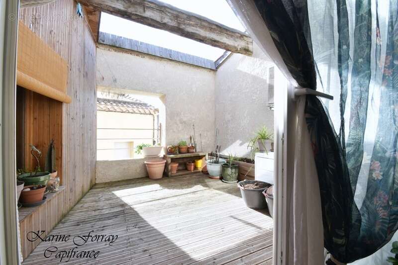 Maison à COLOMBIERS