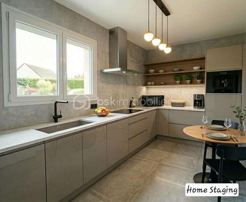 Maison à LE MEE-SUR-SEINE