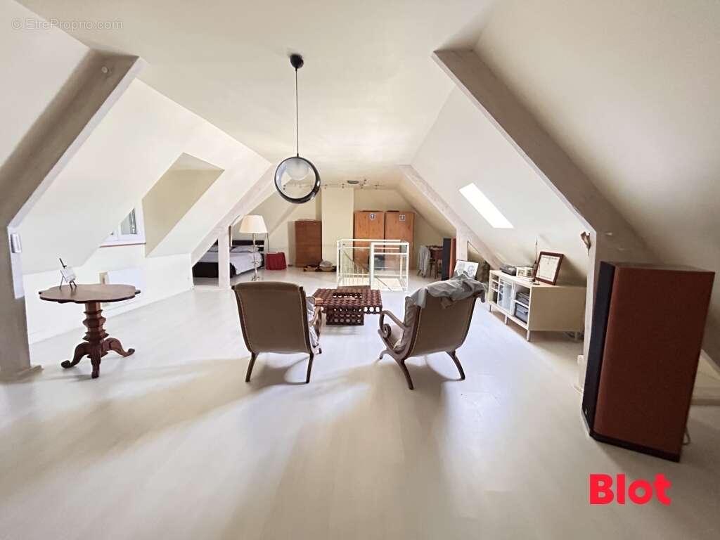 Maison 120 m² à Saint-Coulomb  - photo 5