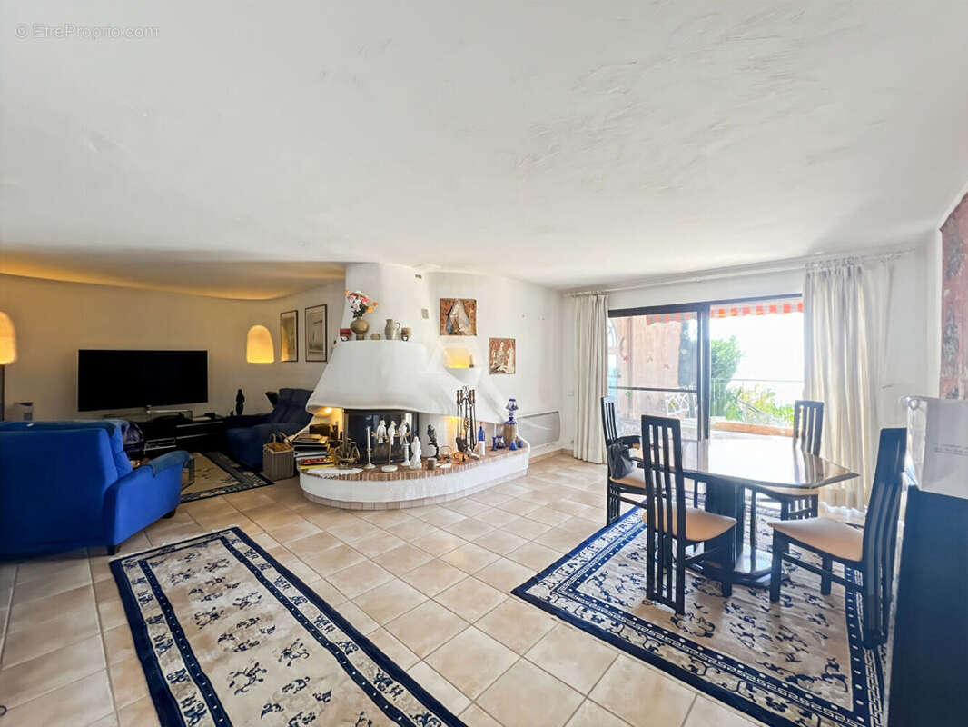 Appartement à THEOULE-SUR-MER