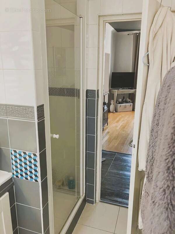 Appartement à CHENNEVIERES-SUR-MARNE