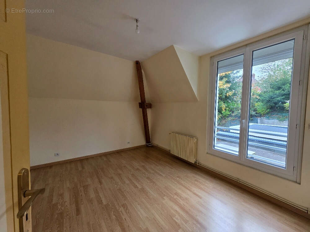 Maison à FONTAINE-LA-MALLET