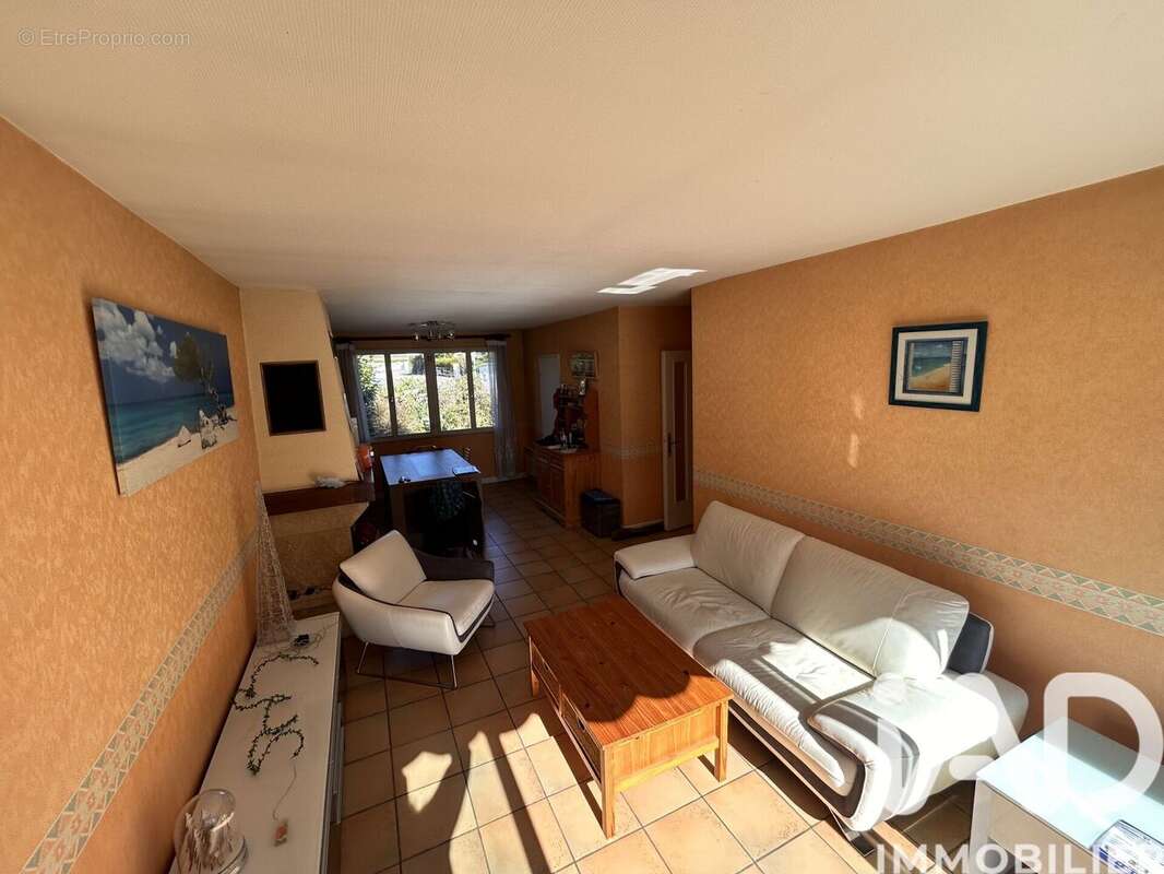 Photo 4 - Maison à BOMBON