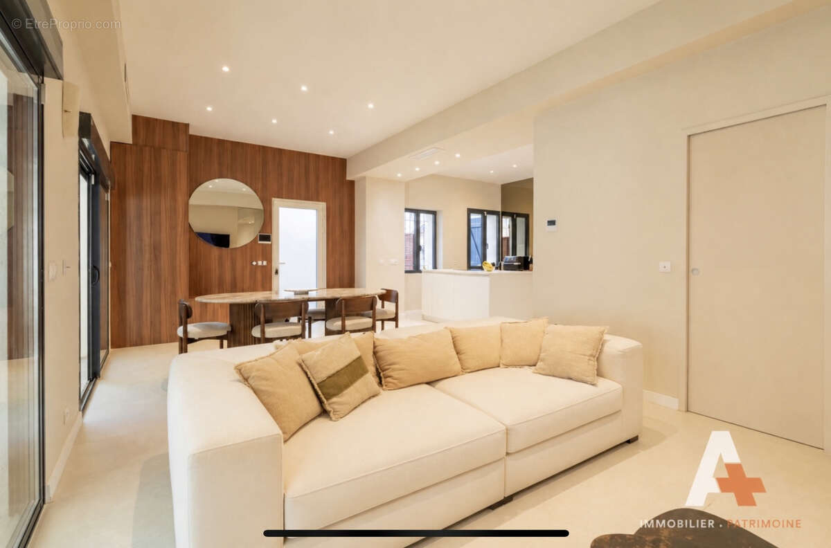 Maison à MARSEILLE-8E