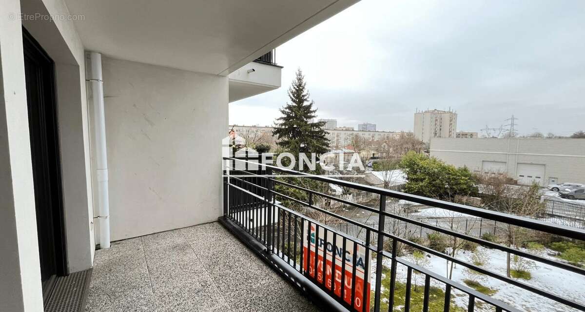 Appartement à THIAIS