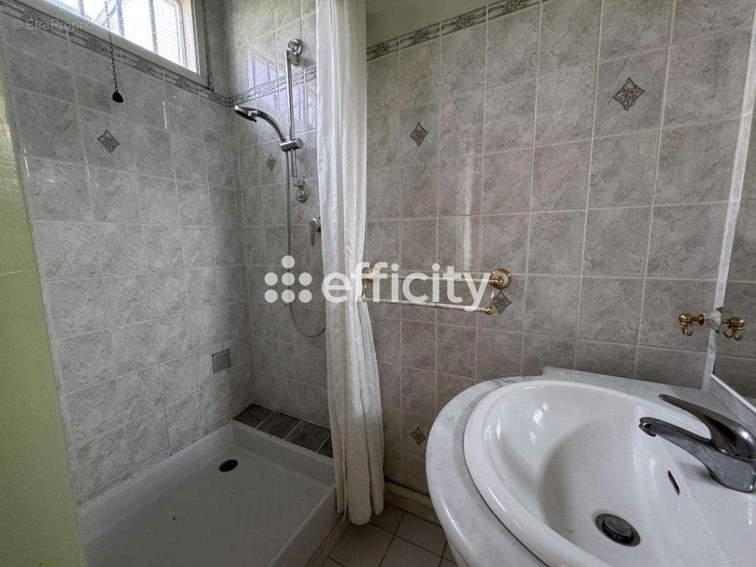 Maison à MAREUIL-LES-MEAUX