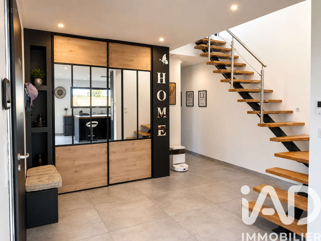 Maison 141 m² à Amilly  - photo 2