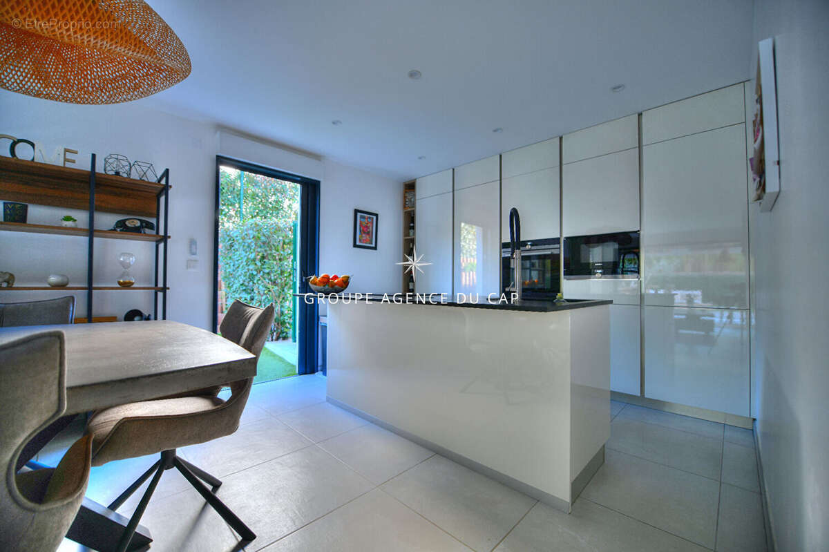 Appartement à SAINT-RAPHAEL