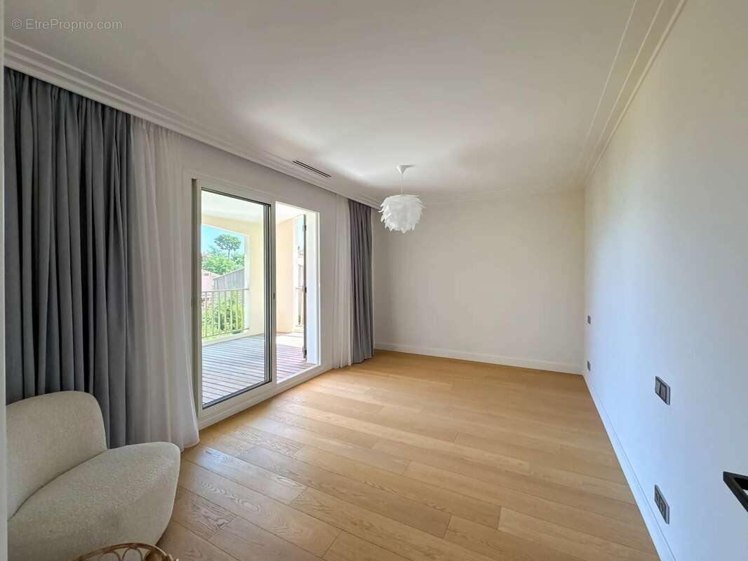 Maison à ROQUEBRUNE-CAP-MARTIN