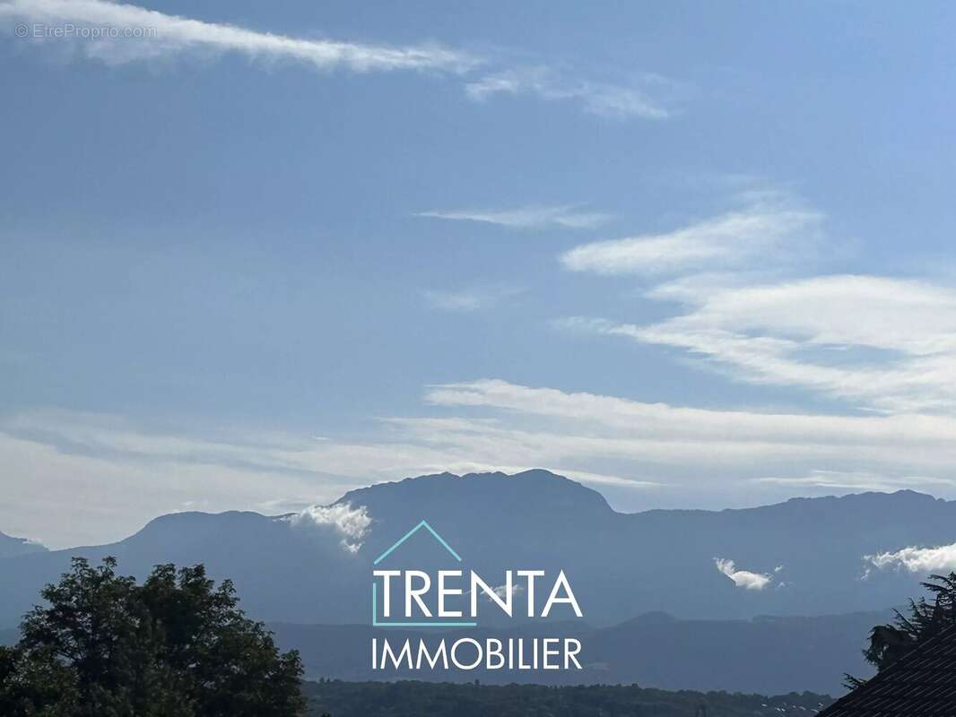 Terrain à RIVES