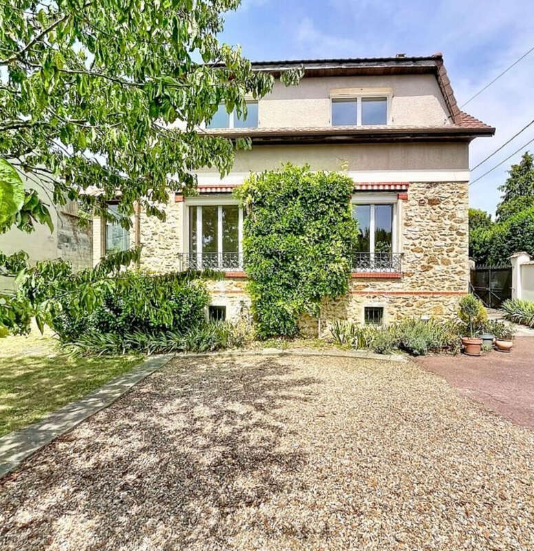 Maison à YERRES