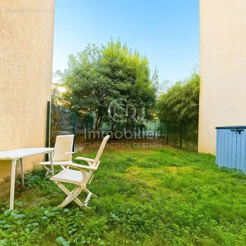 Appartement à LE CANNET