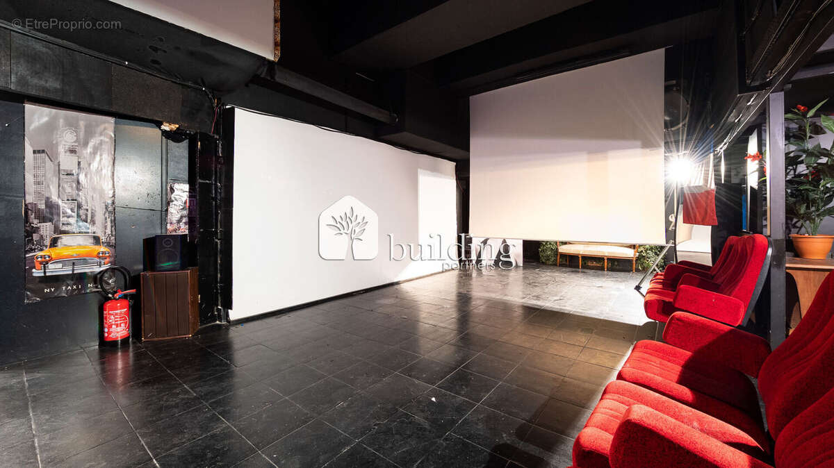 Canal Saint-Martin - Local commercial - 829.24 m² - photo 13