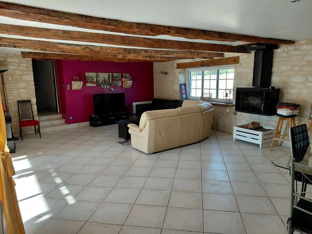 Maison à BELMONT-SAINTE-FOI