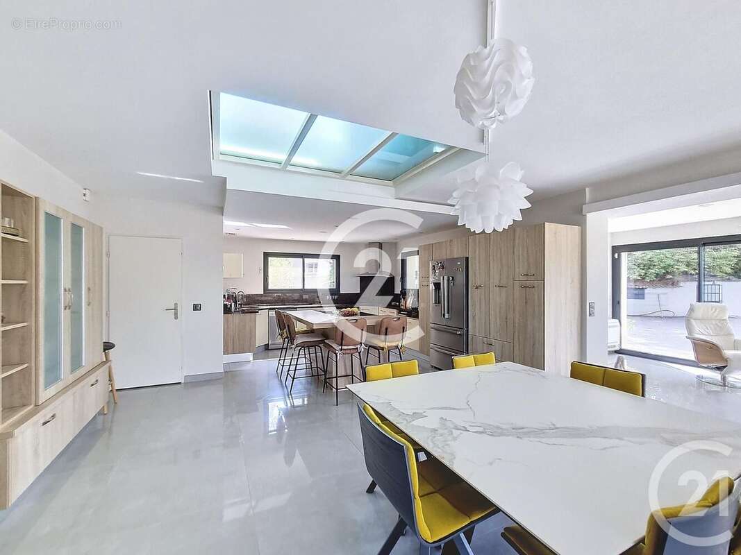 Maison à LATOUR-BAS-ELNE