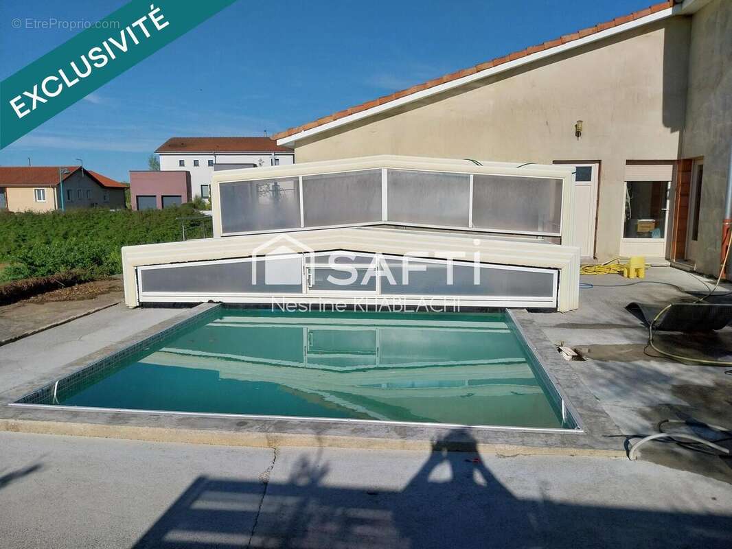 Maison 240 m² à Saint-Pierrevillers  - photo 5