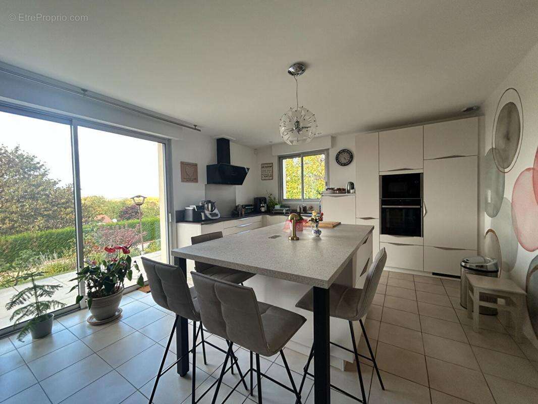 Maison à CHAMPTOCEAUX