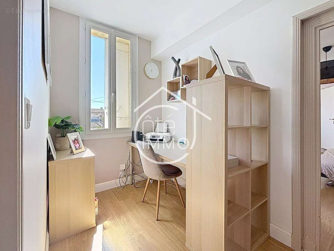 Maison à SAINT-EMILION