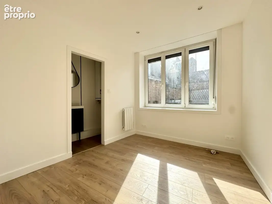 Appartement 2 pièces 28 m² à vendre à Lille (59800) - photo 3