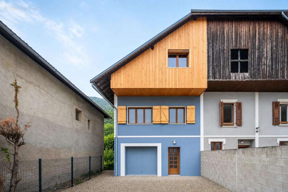 Maison de 4 pièces de 90 m² à Monthion - photo 2