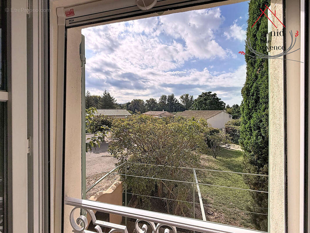 Maison à PERNES-LES-FONTAINES