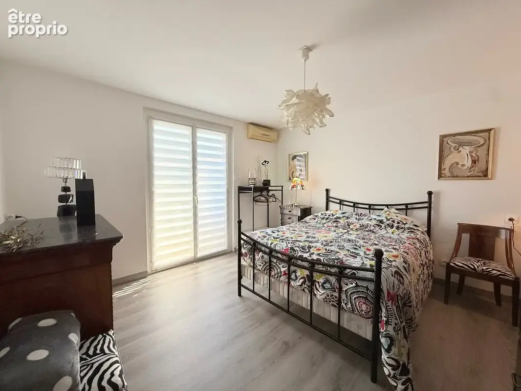 Toulon   la serinette   maison au calme avec jardin, garages et panneaux solaires - photo 10
