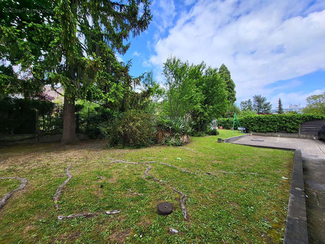 Appartement à DEUIL-LA-BARRE