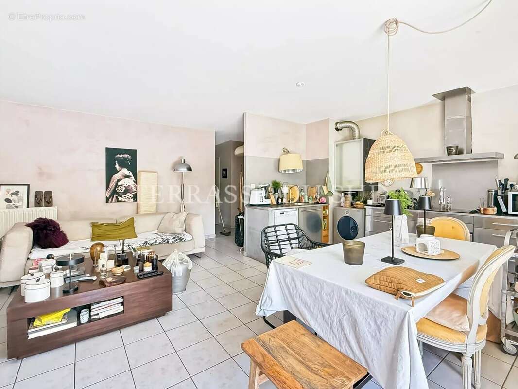 Vente Appartement 3 Pièces 70 m2 avec 50 m2 de Terrasse et Jardin - Chateau Gombert - Marseille 13 - photo 9