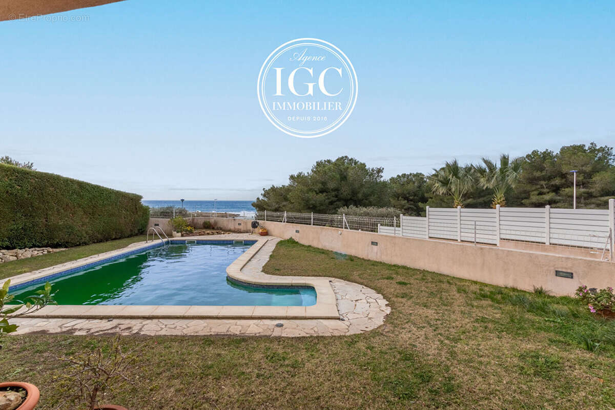 Maison à SAUSSET-LES-PINS