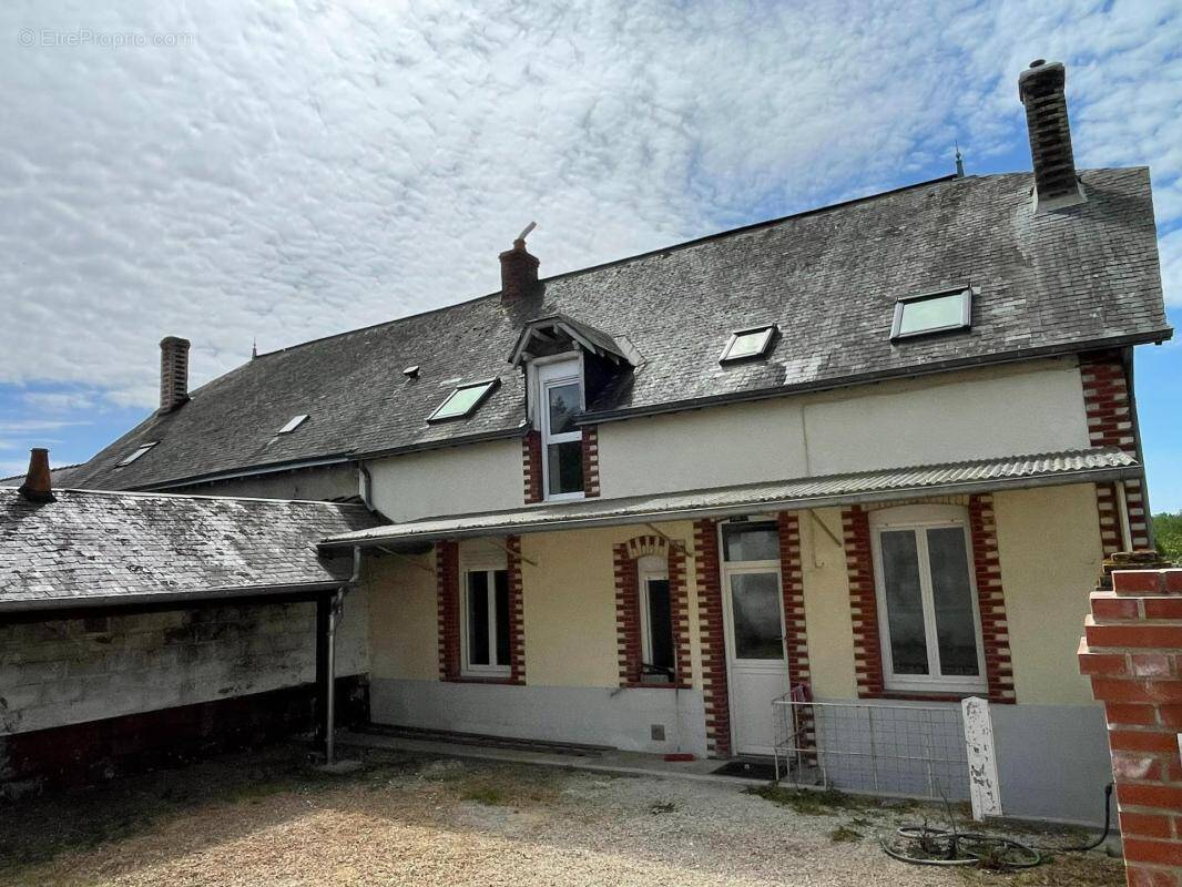 Maison à MALICORNE-SUR-SARTHE
