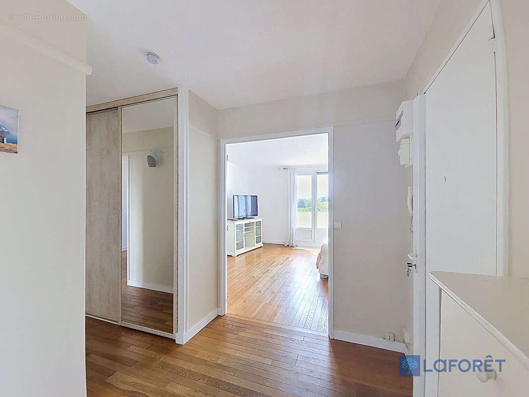Appartement à ARPAJON