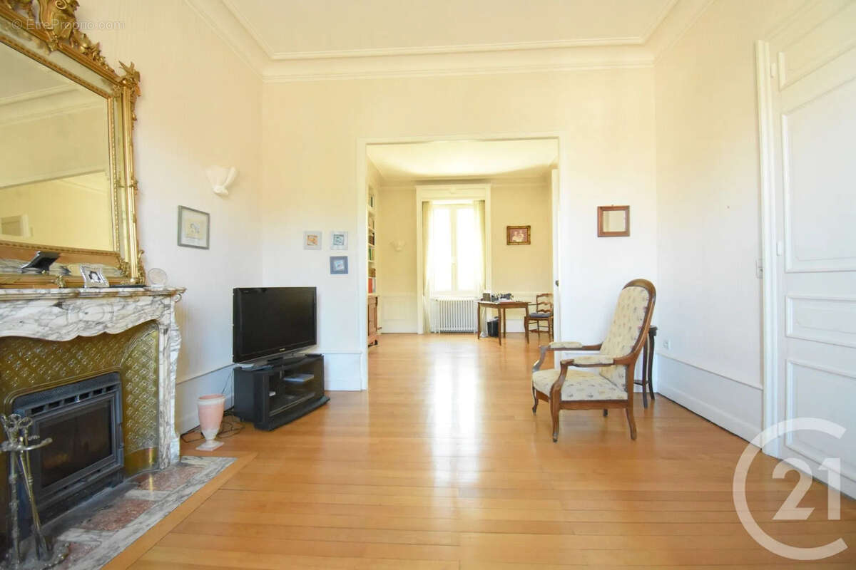 Maison à VICHY