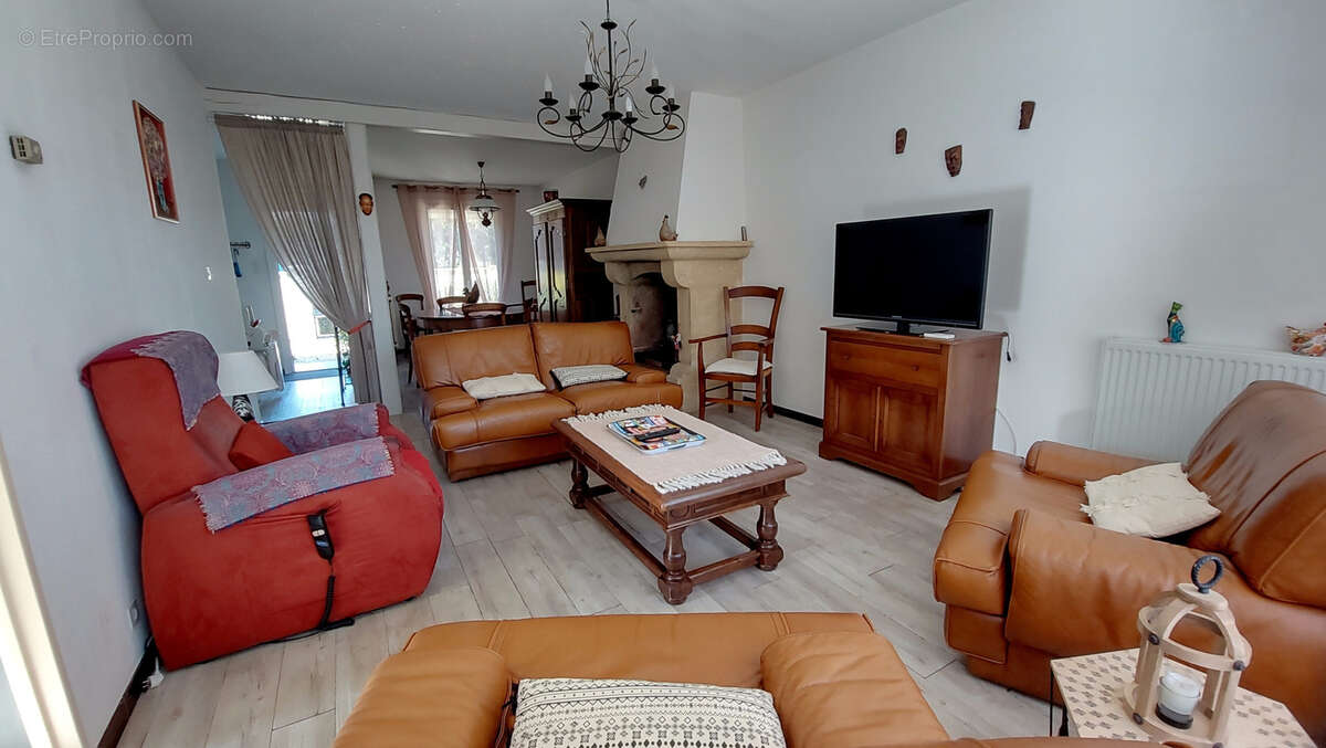 Maison à PONT-SAINT-ESPRIT